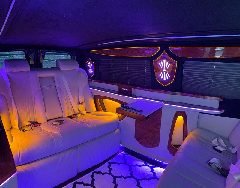 Mercedes Vito VIP havalimanı transferi